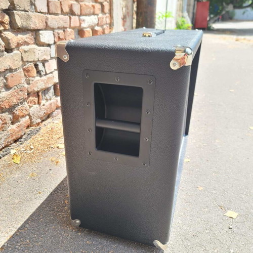 Zilla 2x12 Custom Guitar Cabinet like new with Eminence speakers