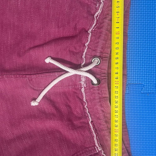 BodyTalk men's distressed red/pink shorts, size M