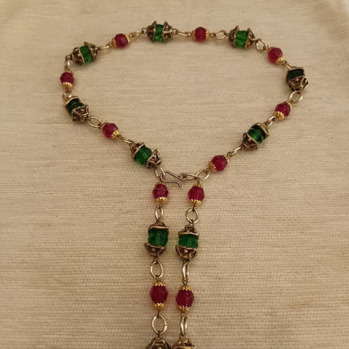 Vintage long necklace with glass beads, adjustable clasp