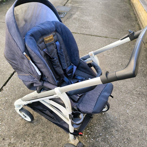 Iglesina Blue Jeans stroller used with all accessories