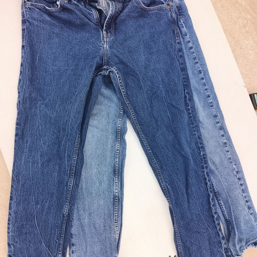 Pull & Bear jeans pack of 2 like new, size XL