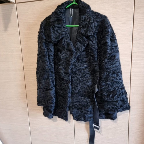 Synthetic fur coats new, pack with brown and black