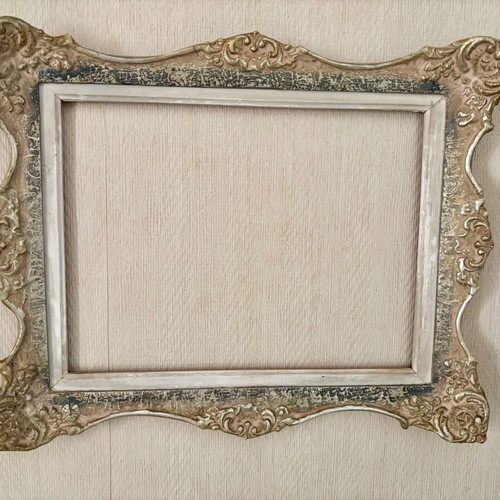 Collectible vintage photo frame used, pastel shades 40x33 cm