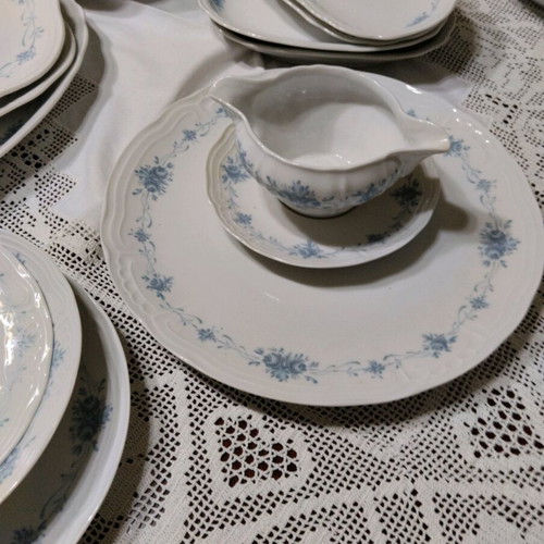 Porcelain plates new, pack of 72, Antouanetta series Bavaria