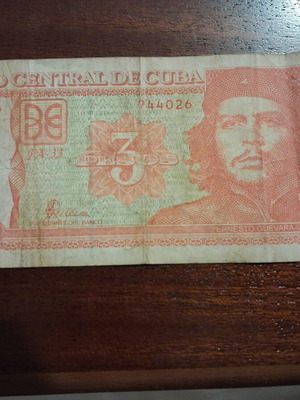 3 Pesos Che Guevara Cuba banknote used, 2004