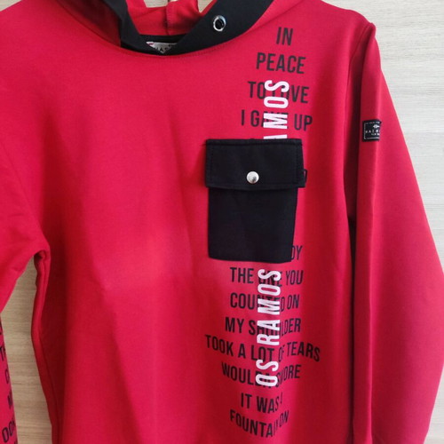 Sweatshirt 12 years like new, black and red, size 152 cm