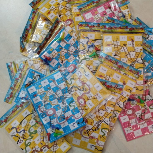Snakes and Ladders board games new, set of 25 small