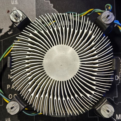 Intel aluminum cooler for socket 115x used
