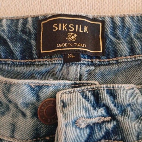 SikSilk denim shorts XL like new with floral patches and distressed look