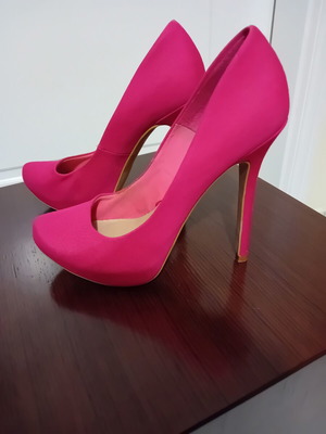 Bershka pink high heels size 39, 12 cm heel
