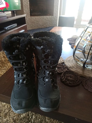 Μποτάκια Sprox 31 μεταχειρισμένα, ζεστά με γούνα εσωτερικά, μαύρα