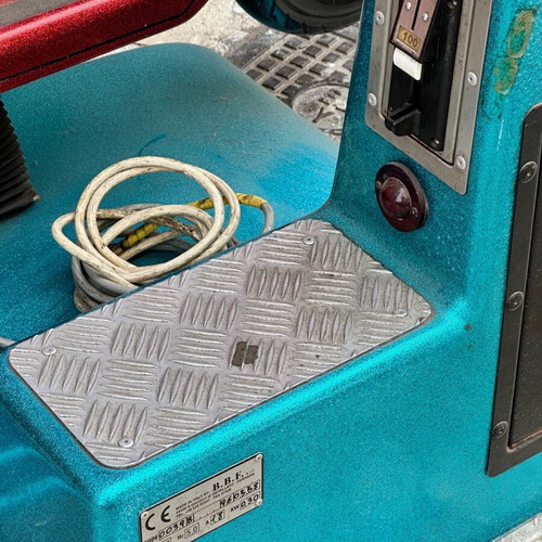 Coin-operated scooter used from the 90s, dimensions 74x106 cm