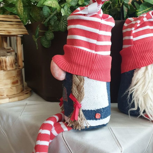 Decorative gnome pair new, handmade 25-27cm
