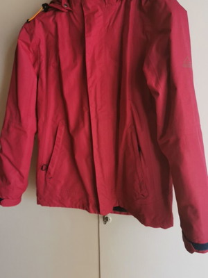 Mc Kinley fuchsia jacket for 12 years like new