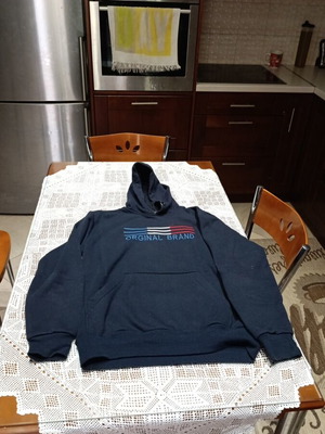 Kids Hoodie like new, size M, black