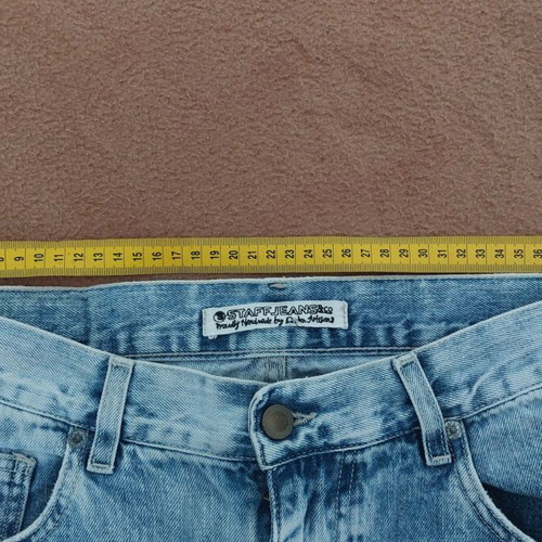 Staff women's jeans like new with front rips