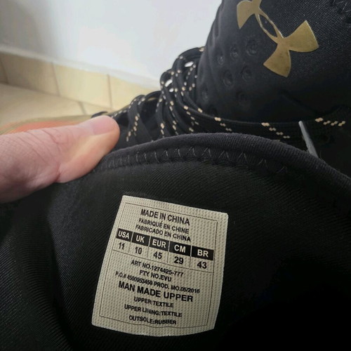 UA Curry 2.5 basketball shoes like new, size 45