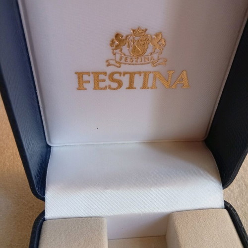 Festina watch box like new empty