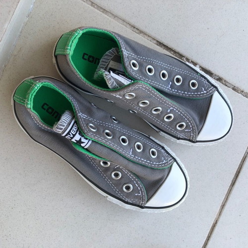 Converse gray shoes new, size 29-30