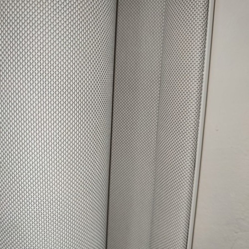 Sun protection roller blind new for balcony door or shop window