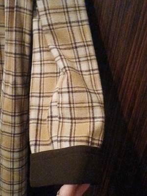 Mid-length checked coat like new, beige and brown
