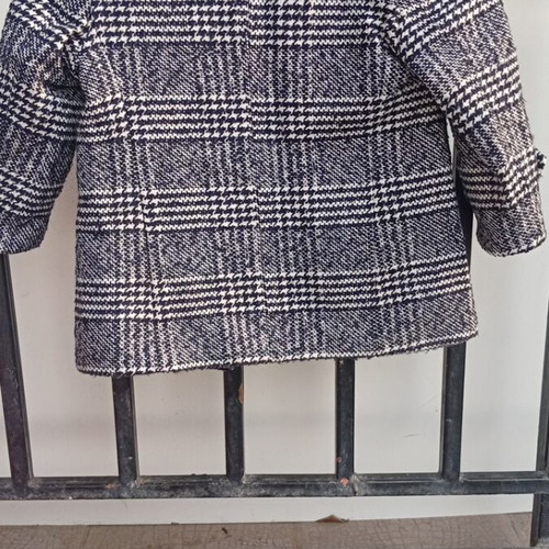 Baby coat size 92 cm Lemon brand like new with pockets
