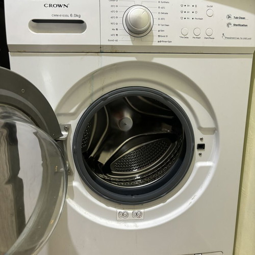 Crown CWM 41035L washing machine like new, 6 kg front load