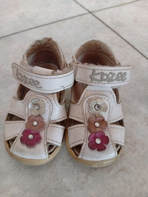 Παπούτσια Νο 19 για κοριτσάκι μεταχειρισμένα