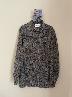 Vintage shirt used, size 4XL, with small shoulder pads