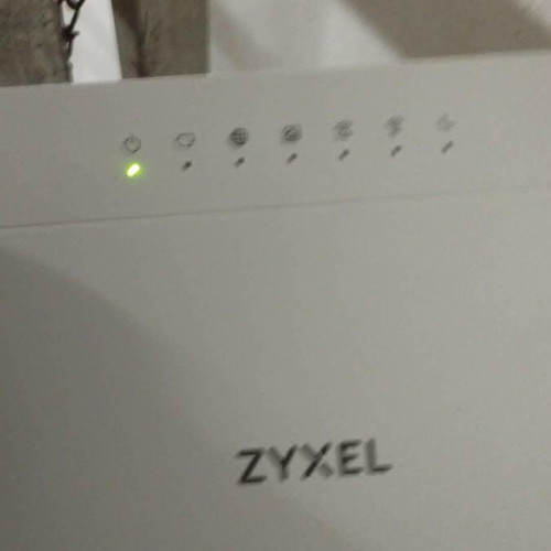 Zyxel Router New in Box with Cables and Instructions