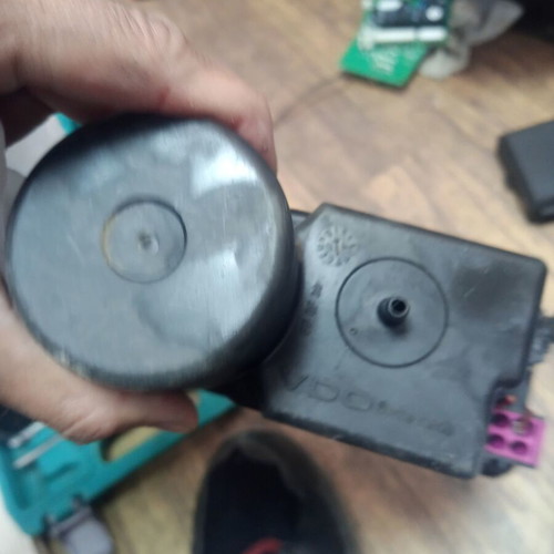 Vacuum pump for central locking Audi A4 4A0 862 257 A used