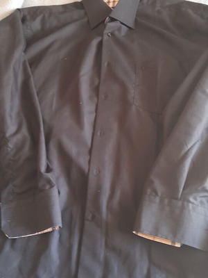 Abysse black dress shirt like new, size L