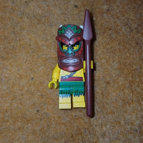Lego Island Warrior like new, series 11 character