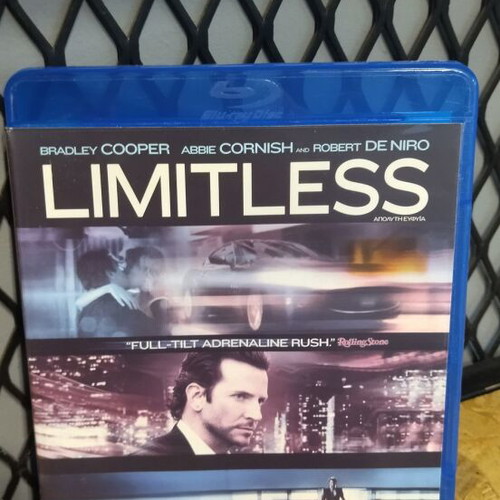 Limitless Blu-ray like new, adventure with subtitles