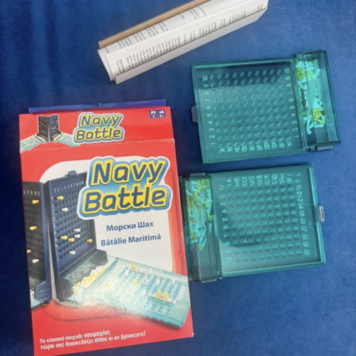 Navy Battle board game like new mini