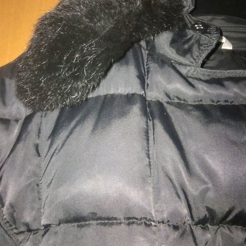 Stefanel satin jacket like new, black with fur collar