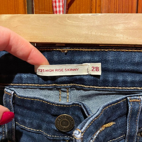 Levi’s jeans slim fit, like new, size S