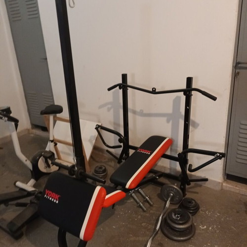 York Warrior Ultimate Multi Bench 45065 new with pulley