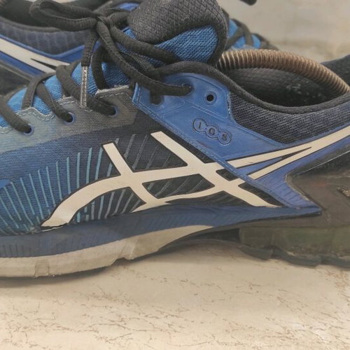 Asics Gel Kinsei 6 men's athletic shoe used, size 47, blue