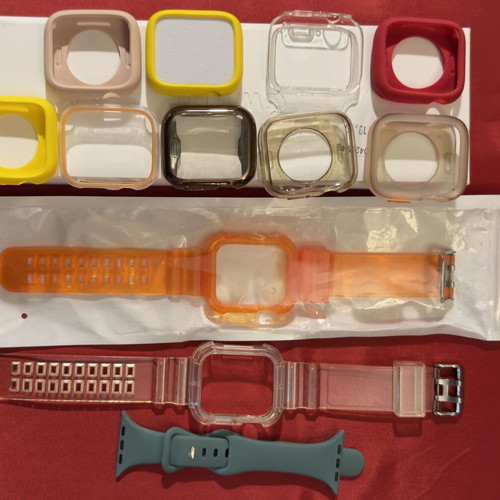 Apple Watch Series 9 45mm Silver like new with accessories