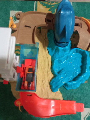 Hot Wheels Colour Change used