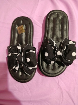 Children's slippers new size 30-31 black