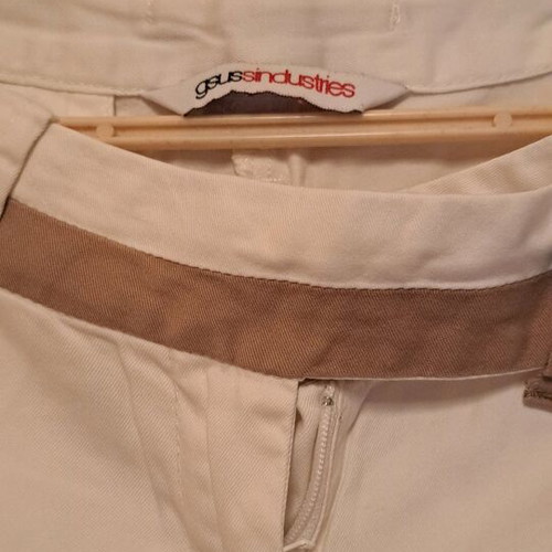 Gsus Industries women's bermuda white like new, size S
