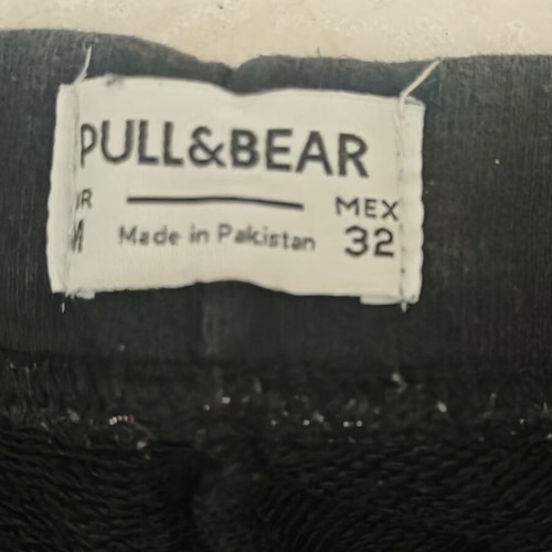 Ανδρικό παντελόνι μακρύ Pull & Bear μέγεθος M σαν καινούργιο, μαύρο