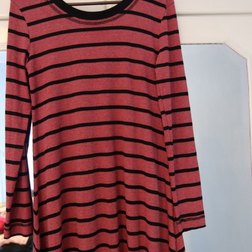 Attrattivo striped dress used, burgundy with black