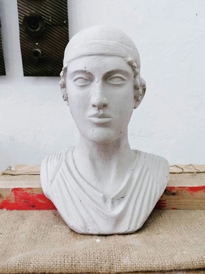 Hiniochos handmade plaster bust