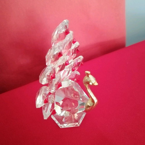 Crystal peacock new, elegant decorative with bronze