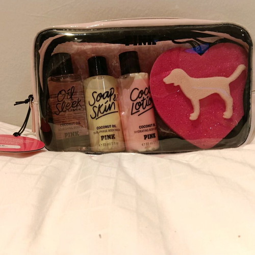 Victoria Secret PINK Coconut Oil Gift Set καινούργιο σετ περιποίησης σώματος