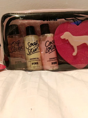 Victoria Secret PINK Coconut Oil Gift Set καινούργιο σετ περιποίησης σώματος