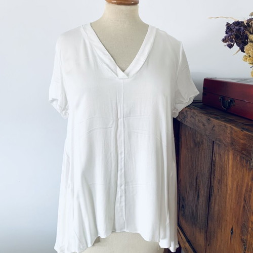 Asymmetric V-neck blouse new, size S-M, white